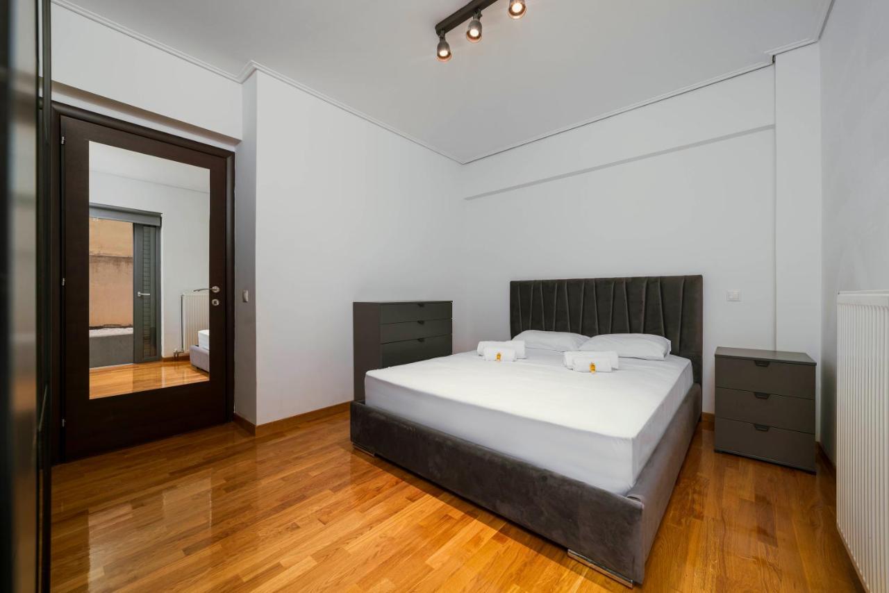 Lykabettus Gem With Yard And Parking Apartment Athens Luaran gambar