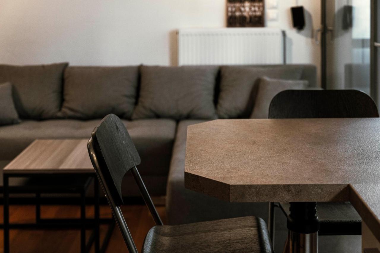 Lykabettus Gem With Yard And Parking Apartment Athens Luaran gambar
