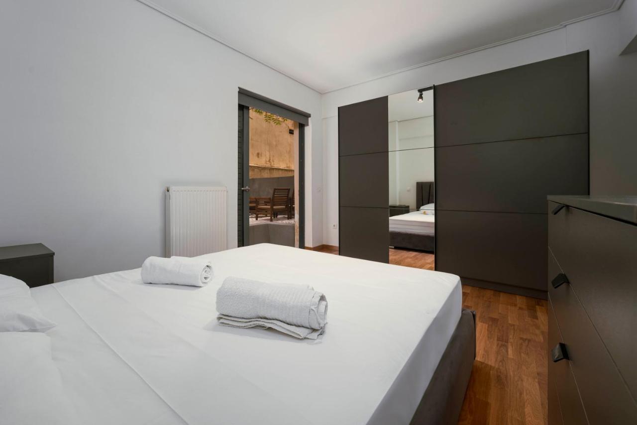 Lykabettus Gem With Yard And Parking Apartment Athens Luaran gambar